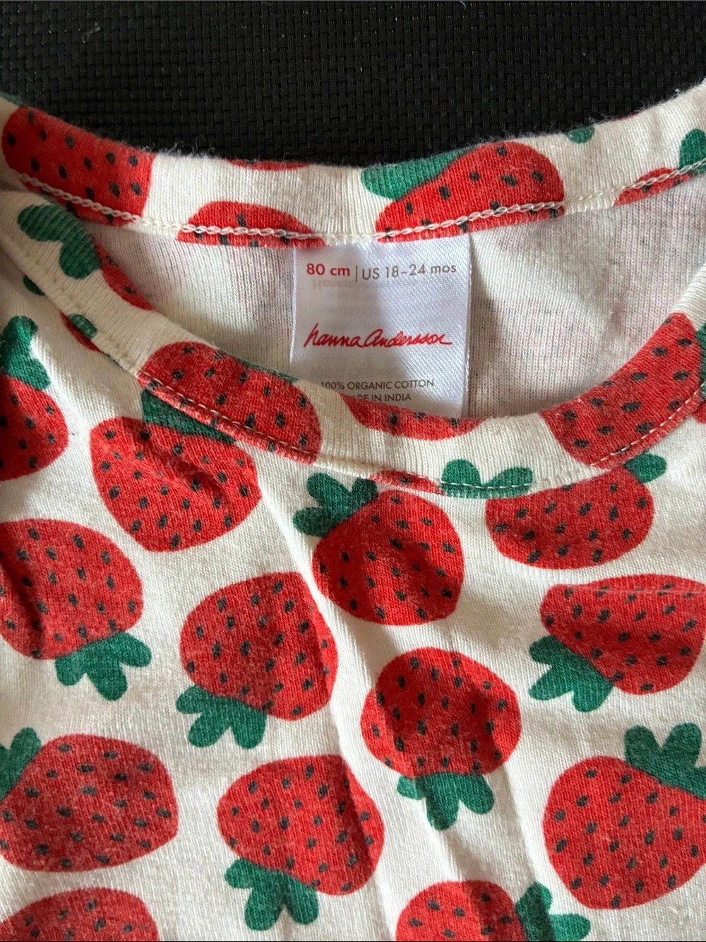 Hanna Andersson Strawberry Print Long-Sleeve One-Piece Bodysuit - Red & Green